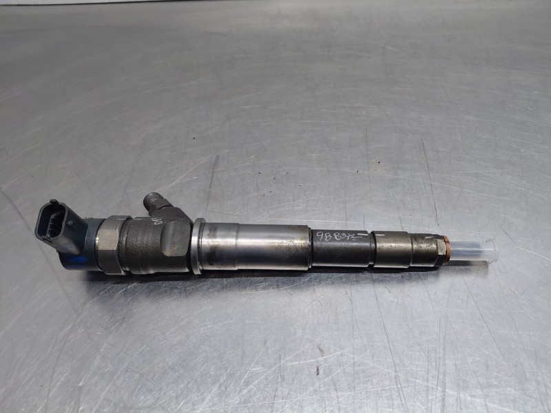 Recambio de inyector para ford grand c-max titanium referencia OEM IAM   