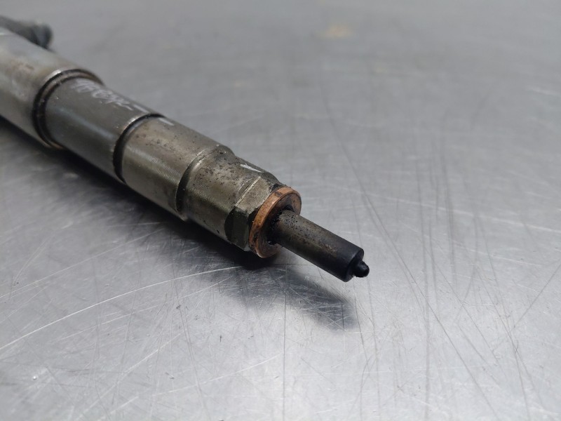 Recambio de inyector para ford grand c-max titanium referencia OEM IAM   