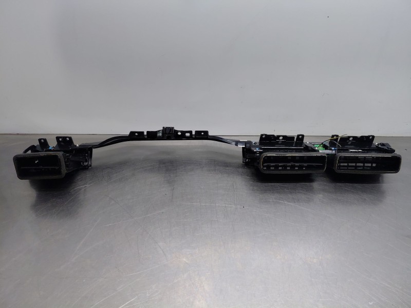 Recambio de rejilla aireadora para land rover range rover evoque (l551) 2.0 d150 referencia OEM IAM   
