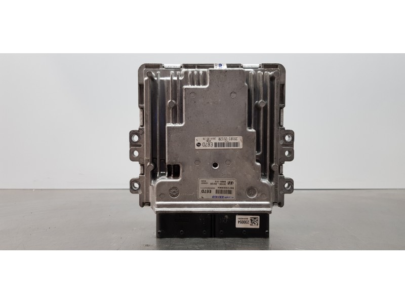 Recambio de centralita motor uce para hyundai kona klass 2wd referencia OEM IAM 391002U120  