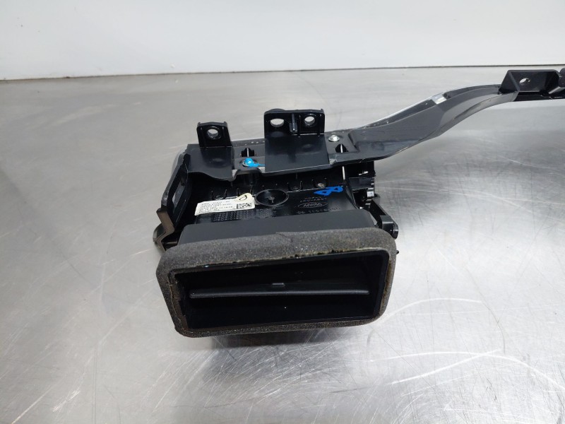 Recambio de rejilla aireadora para land rover range rover evoque (l551) 2.0 d150 referencia OEM IAM   