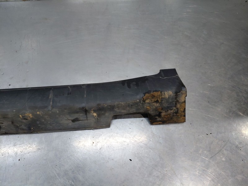 Recambio de faldon lateral para kia sportage concept referencia OEM IAM   