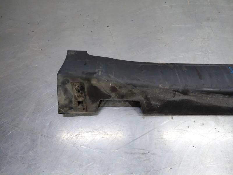 Recambio de faldon lateral para kia sportage concept referencia OEM IAM   