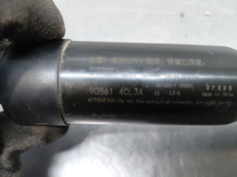 Recambio de amortiguadores maletero / porton para nissan x-trail t32 tekna referencia OEM IAM 905614CL3A  