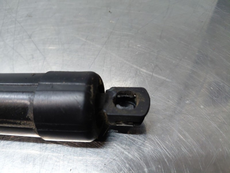 Recambio de amortiguadores maletero / porton para nissan x-trail t32 tekna referencia OEM IAM 905614CL3A  