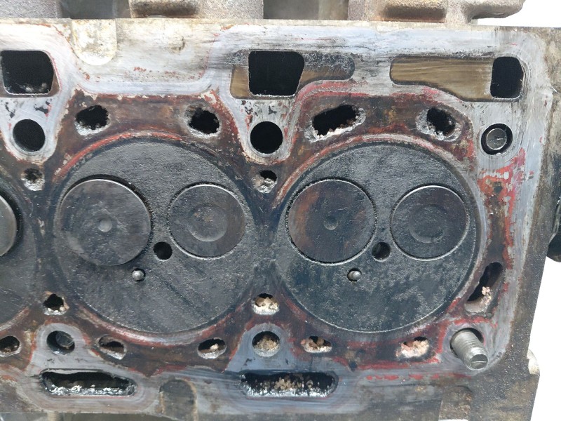 Recambio de culata para renault scenic iv intens referencia OEM IAM   