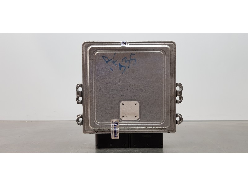 Recambio de centralita motor uce para hyundai kona klass 2wd referencia OEM IAM 391002U120  