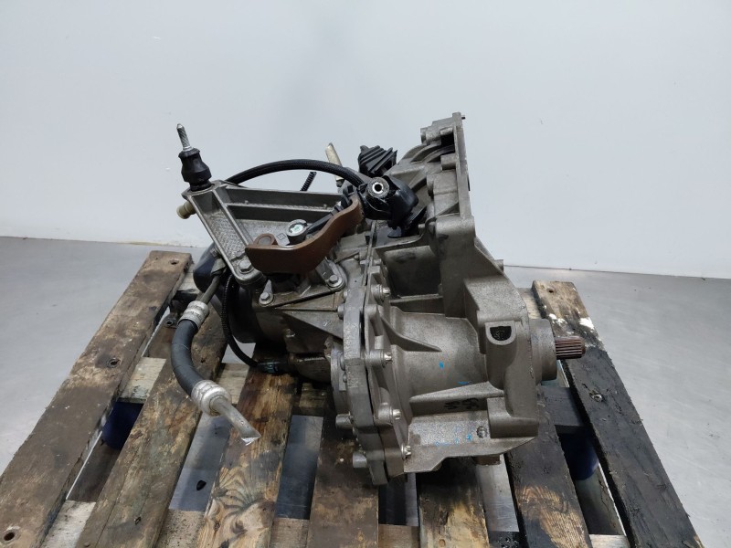 Recambio de caja cambios para dacia sandero (bs_) 1.2 16v referencia OEM IAM   