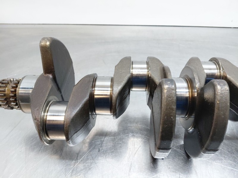 Recambio de cigueñal para nissan pulsar (c13) fastback referencia OEM IAM   