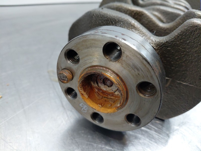 Recambio de cigueñal para kia ceed drive referencia OEM IAM   