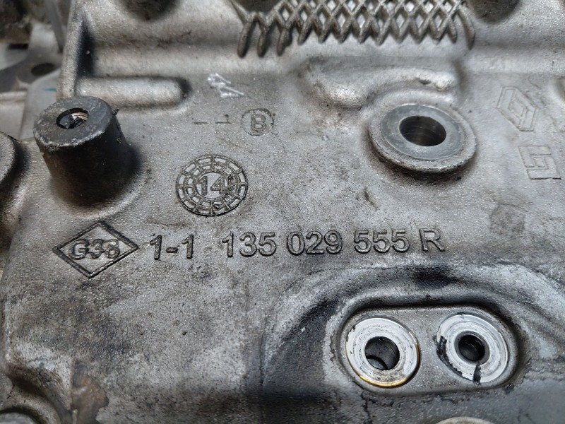 Recambio de tapa distribucion para nissan pulsar (c13) fastback referencia OEM IAM   