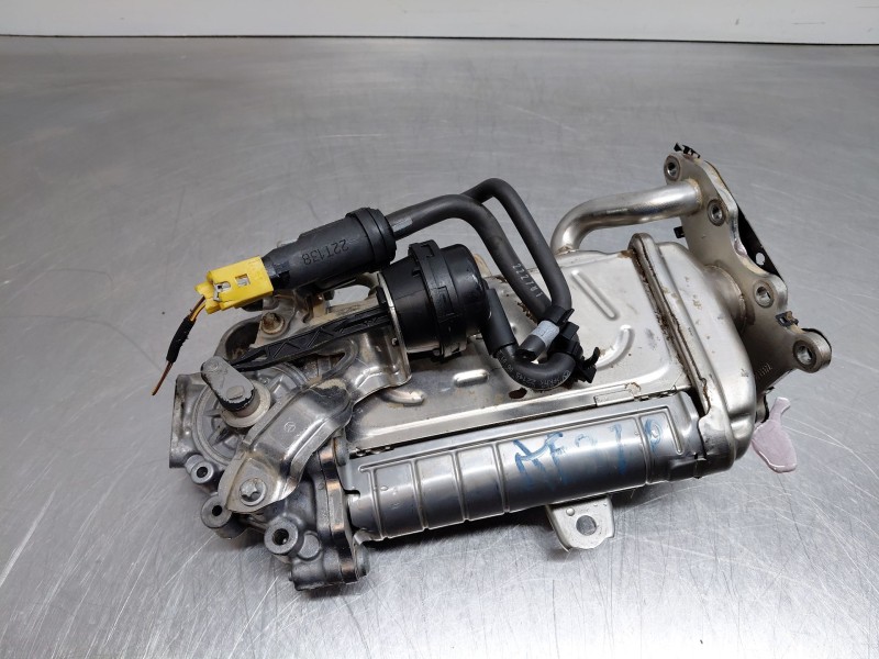 Recambio de enfriador egr para mercedes-benz sprinter iii furgón fwd kl3a4 referencia OEM IAM A6541405402  