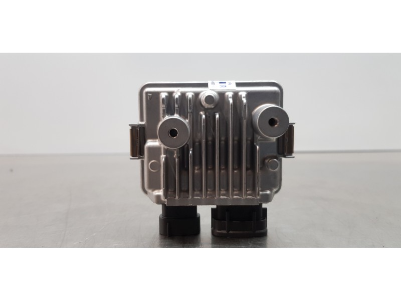 Recambio de modulo electronico para toyota rav4 hybrid 4x2 advance referencia OEM IAM 8957148010  