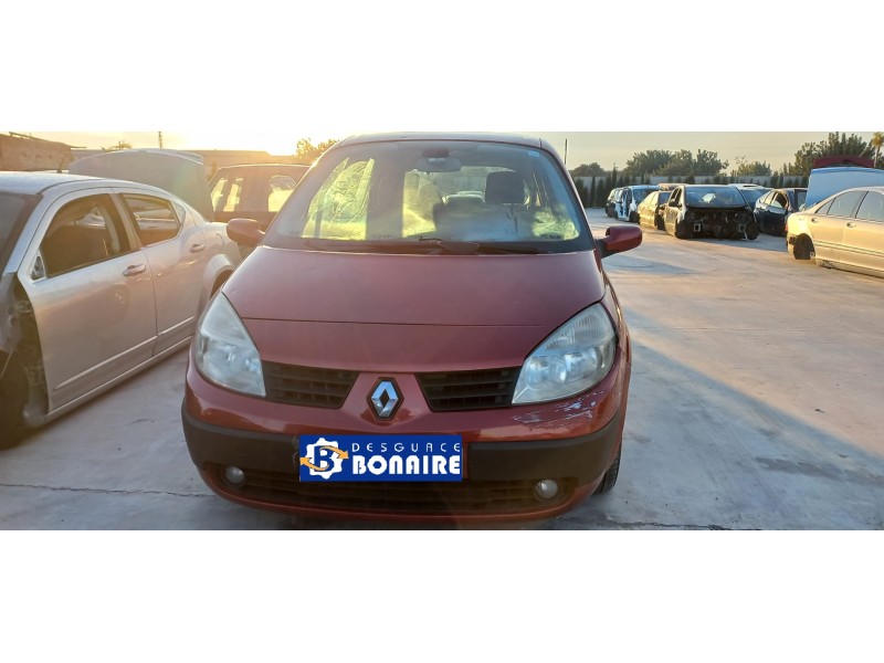 renault scenic ii del año 2004