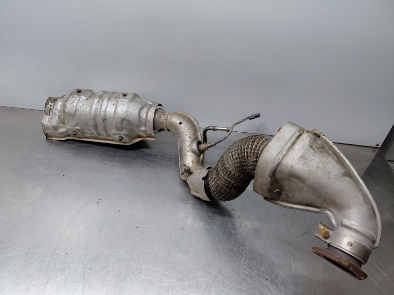 Recambio de catalizador para nissan x-trail t32 tekna referencia OEM IAM 200A04CE0B  