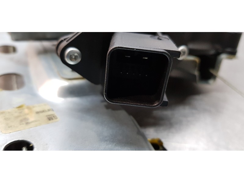 Recambio de elevalunas trasero izquierdo para opel zafira tourer expression referencia OEM IAM 13260141  