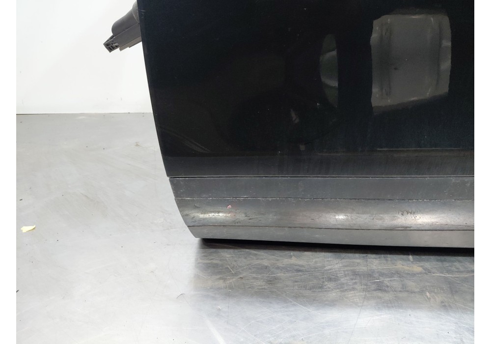 Recambio de puerta delantera izquierda para land rover range rover evoque (l551) 2.0 d150 referencia OEM IAM   