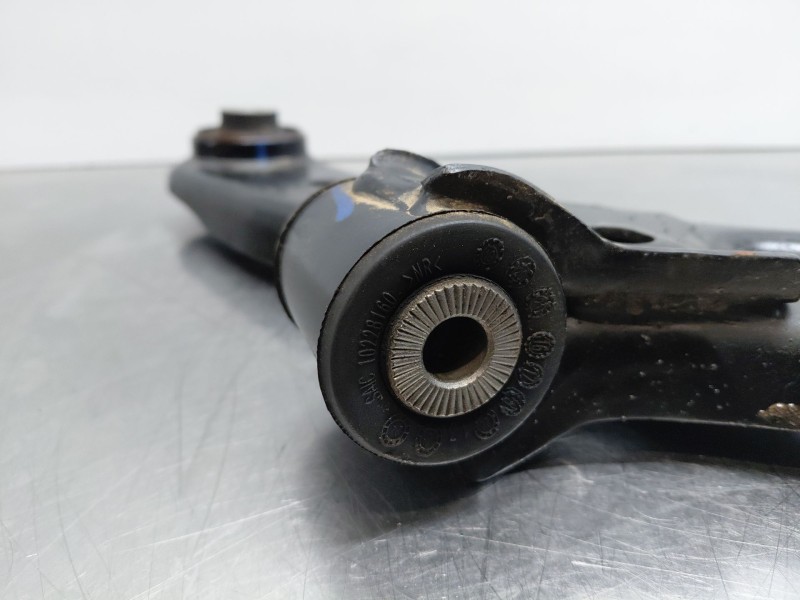 Recambio de brazo suspension inferior delantero izquierdo para mg zs confort referencia OEM IAM   