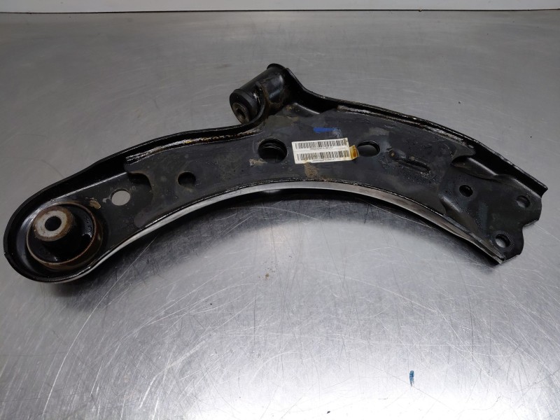 Recambio de brazo suspension inferior delantero izquierdo para mg zs confort referencia OEM IAM   