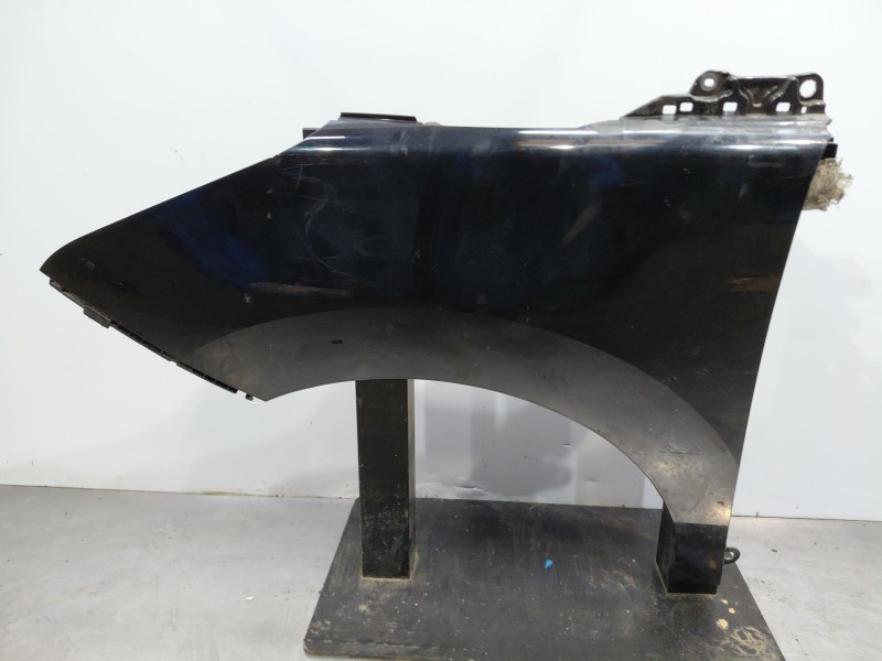 Recambio de aleta delantera izquierda para peugeot 5008 (0u_, 0e_) 1.6 hdi referencia OEM IAM   