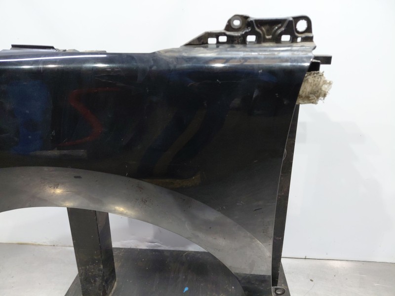 Recambio de aleta delantera izquierda para peugeot 5008 (0u_, 0e_) 1.6 hdi referencia OEM IAM   