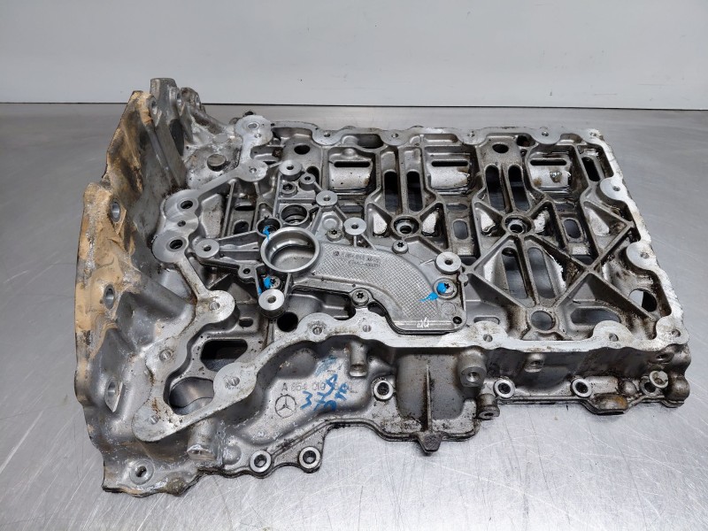 Recambio de sobrecarter para mercedes-benz sprinter iii furgón fwd kl3a4 referencia OEM IAM A6540101807  