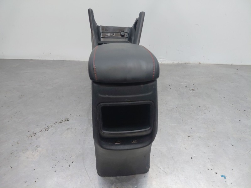 Recambio de apoyabrazos central para mg zs confort referencia OEM IAM   