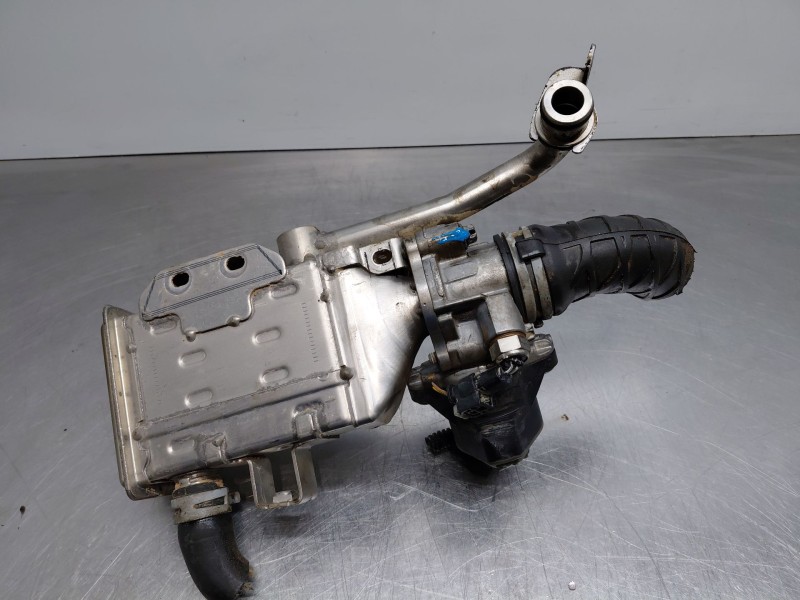 Recambio de enfriador egr para mercedes-benz sprinter iii furgón fwd kl3a4 referencia OEM IAM A6541402701  