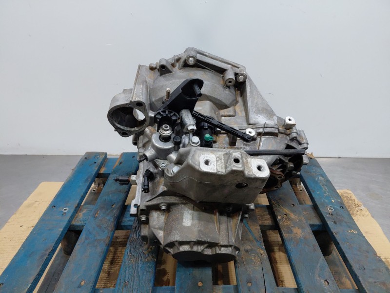Recambio de caja cambios para volkswagen taigo life referencia OEM IAM   
