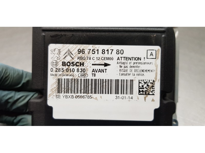 Recambio de centralita airbag para peugeot 5008 allure referencia OEM IAM 9675181780 0285010830  Recambio de centralita airbag para peugeot 5008 allure referencia OEM IAM 9675181780 0285010830