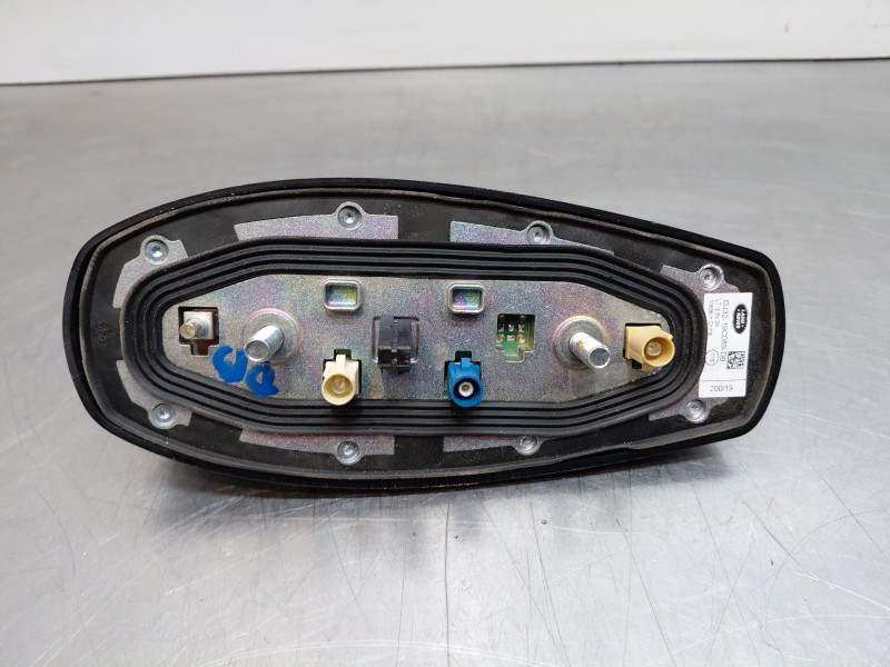 Recambio de antena para land rover range rover evoque (l551) 2.0 d150 referencia OEM IAM   