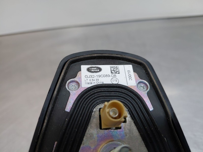 Recambio de antena para land rover range rover evoque (l551) 2.0 d150 referencia OEM IAM   