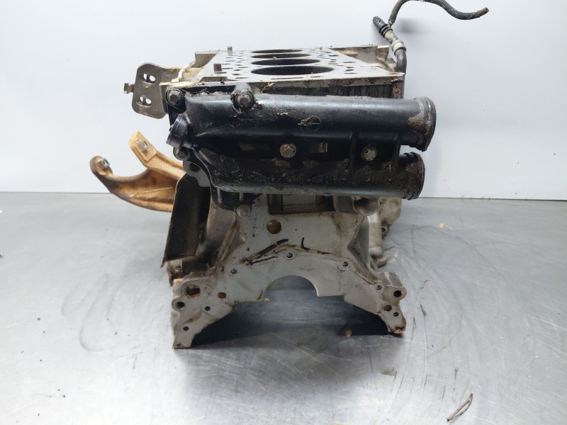 Recambio de bloque para mercedes-benz sprinter iii furgón fwd kl3a4 referencia OEM IAM 654920  