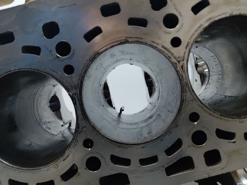 Recambio de bloque para mercedes-benz sprinter iii furgón fwd kl3a4 referencia OEM IAM 654920  