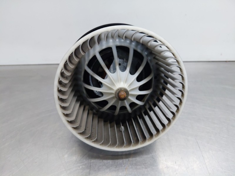 Recambio de motor calefaccion para land rover range rover evoque (l551) 2.0 d150 referencia OEM IAM   