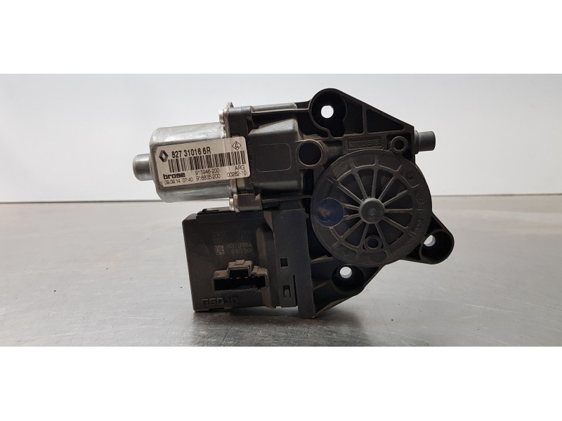 Recambio de motor elevalunas trasero izquierdo para renault scenic iii bose edition referencia OEM IAM 827310166R   Recambio de motor elevalunas trasero izquierdo para renault scenic iii bose edition referencia OEM IAM 827310166R