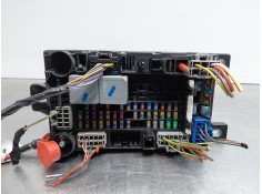 Recambio de caja reles / fusibles para land rover range rover evoque (l551) 2.0 d150 referencia OEM IAM   