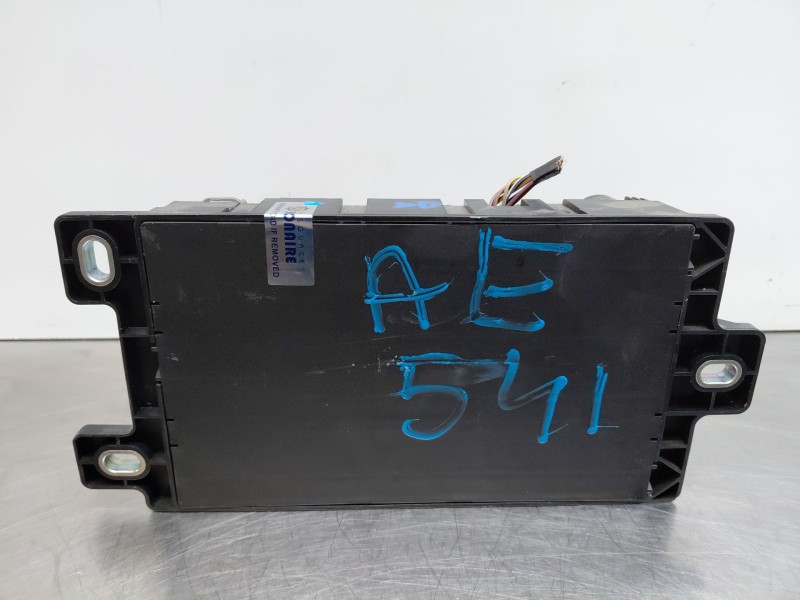 Recambio de caja reles / fusibles para land rover range rover evoque (l551) 2.0 d150 referencia OEM IAM   