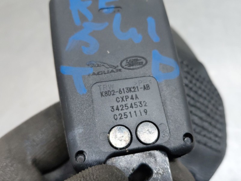 Recambio de pretensor airbag derecho para land rover range rover evoque (l551) 2.0 d150 referencia OEM IAM   