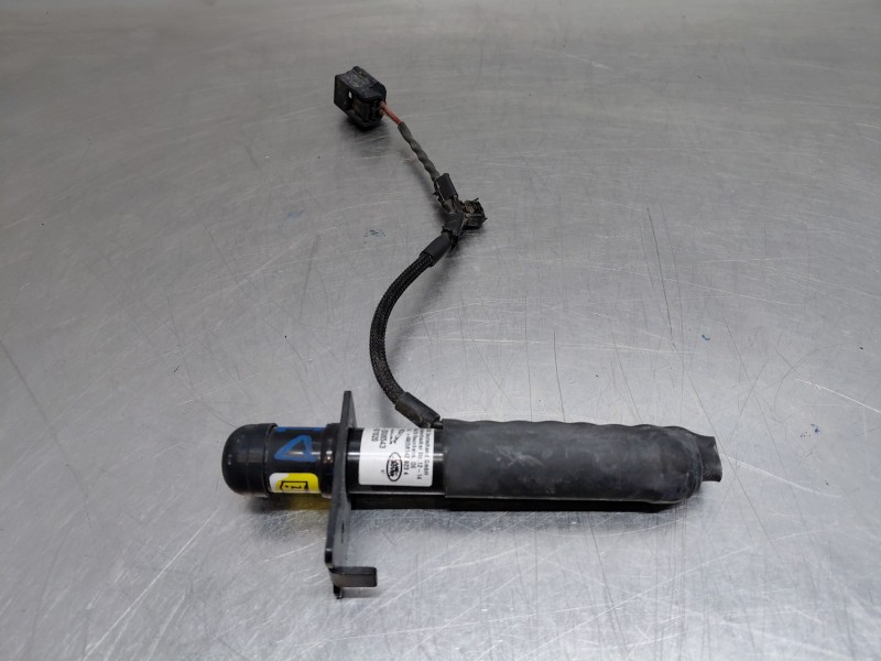 Recambio de bisagra capot para land rover range rover evoque (l551) 2.0 d150 referencia OEM IAM   