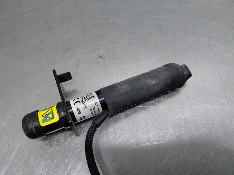 Recambio de bisagra capot para land rover range rover evoque (l551) 2.0 d150 referencia OEM IAM   