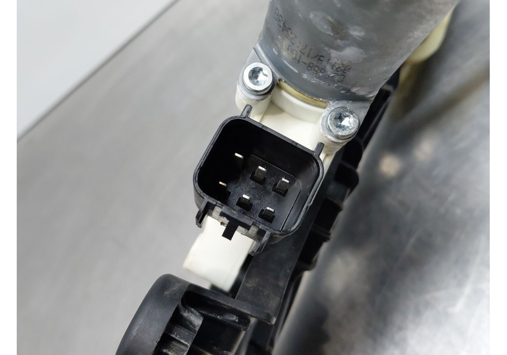 Recambio de elevalunas delantero derecho para land rover range rover evoque (l551) 2.0 d150 referencia OEM IAM   