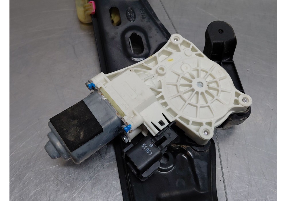 Recambio de elevalunas trasero derecho para land rover range rover evoque (l551) 2.0 d150 referencia OEM IAM   