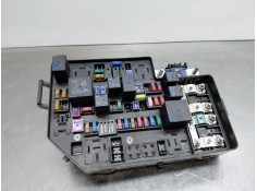 Recambio de caja reles / fusibles para mg zs confort referencia OEM IAM   