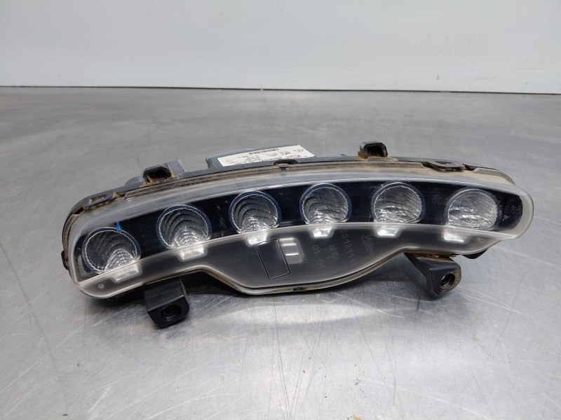 Recambio de piloto delantero derecho para citroën ds3 so chic referencia OEM IAM   