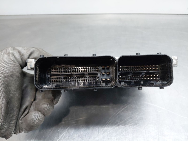 Recambio de centralita motor uce para mg zs confort referencia OEM IAM   