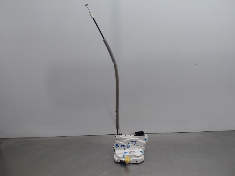 Recambio de cerradura puerta trasera izquierda para mg zs confort referencia OEM IAM   