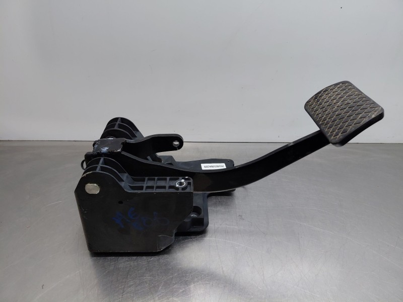 Recambio de pedal freno para mg zs confort referencia OEM IAM   