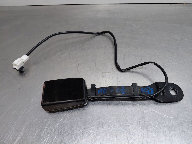 Recambio de pretensor airbag izquierdo para mg zs confort referencia OEM IAM   