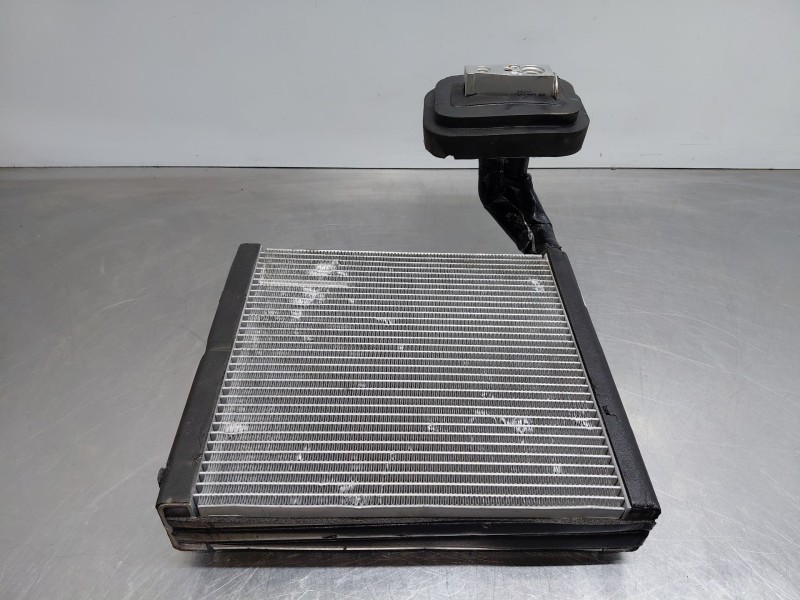 Recambio de radiador calefaccion / aire acondicionado para mg zs confort referencia OEM IAM   